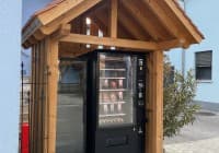 Automat, SB-Hofladen oder Verkaufsstand von Landmetzgerei Regnet