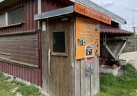 Automat, SB-Hofladen oder Verkaufsstand von Eierhäusla Familie Biermann