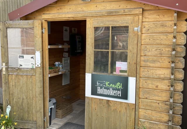 Hofmolkerei Kneißl in Rengersricht, Pyrbaum