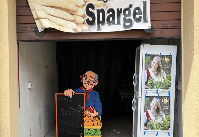 Andis Spargel-Garage in Boxdorf, Nürnberg Automat, SB-Hofladen oder Verkaufsstand von Andis Spargel-Garage in Boxdorf, Nürnberg