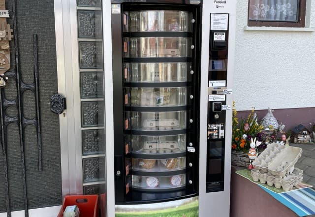 Familie Walter - Mobile Eier und Nudeln aus dem Eierautomat in Ellenbach, Hersbruck Automat, SB-Hofladen oder Verkaufsstand von Familie Walter - Mobile Eier und Nudeln aus dem Eierautomat in Ellenbach, Hersbruck