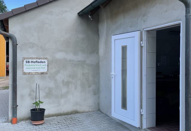 SB-Hofladen Familie Sperber in Unterschöllenbach, Eckental Automat, SB-Hofladen oder Verkaufsstand von SB-Hofladen Familie Sperber in Unterschöllenbach, Eckental