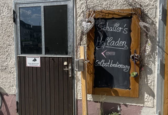 Schaller's Hofladen in Kleinschwarzenlohe, Wendelstein Automat, SB-Hofladen oder Verkaufsstand von Schaller's Hofladen in Kleinschwarzenlohe, Wendelstein