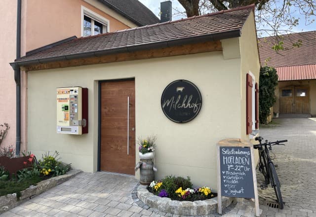 Milchhof Fleischner in Hirschlach, Merkendorf Automat, SB-Hofladen oder Verkaufsstand von Milchhof Fleischner in Hirschlach, Merkendorf