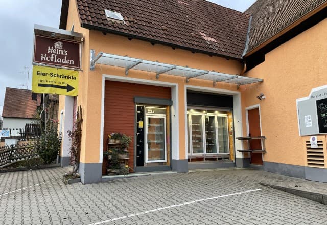 Helm's Eier-Schränkla in Frauenaurach, Erlangen Automat, SB-Hofladen oder Verkaufsstand von Helm's Eier-Schränkla in Frauenaurach, Erlangen