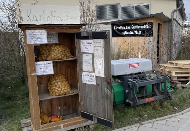 24h Verkauf Famile Wiedmann in Windsbach Automat, SB-Hofladen oder Verkaufsstand von 24h Verkauf Famile Wiedmann in Windsbach