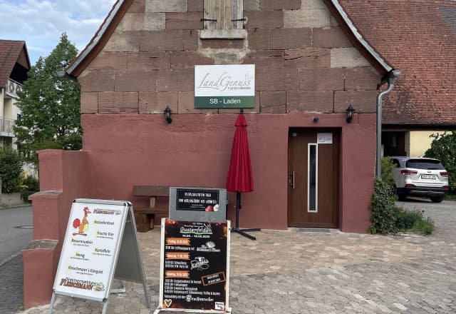 LandGenuss Fleischmann - SB-Laden in Gustenfelden, Rohr Automat, SB-Hofladen oder Verkaufsstand von LandGenuss Fleischmann - SB-Laden in Gustenfelden, Rohr