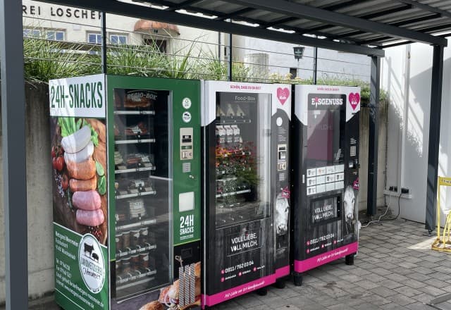 Automaten bei Getränkemarkt Loscher in Münchsteinach Automat, SB-Hofladen oder Verkaufsstand von Automaten bei Getränkemarkt Loscher in Münchsteinach