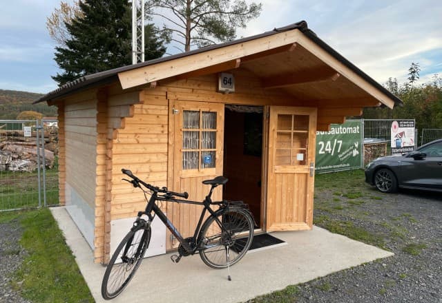 Reckendorfer Tannenhuhn in Reckendorf Automat, SB-Hofladen oder Verkaufsstand von Reckendorfer Tannenhuhn in Reckendorf
