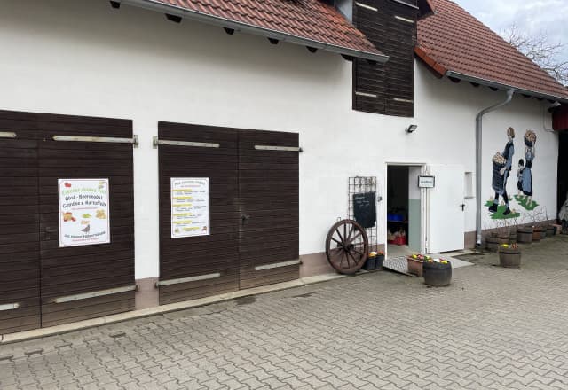 Hofladen Wagner in Ebersbach, Neunkirchen a.Brand Automat, SB-Hofladen oder Verkaufsstand von Hofladen Wagner in Ebersbach, Neunkirchen a.Brand