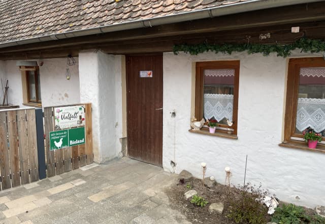 Bioland Hof Derrer Horbach in Horbach, Wachenroth Automat, SB-Hofladen oder Verkaufsstand von Bioland Hof Derrer Horbach in Horbach, Wachenroth
