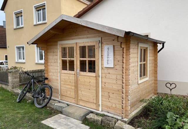 Riederhof in Dettendorf, Diespeck Automat, SB-Hofladen oder Verkaufsstand von Riederhof in Dettendorf, Diespeck
