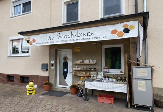 Die Wachsbiene in Leonrod, Dietenhofen