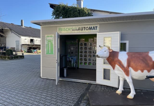 Berngrubers Hofladen in Burgfarrnbach, Fürth Automat, SB-Hofladen oder Verkaufsstand von Berngrubers Hofladen in Burgfarrnbach, Fürth
