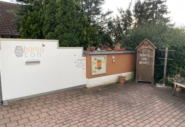 Honigton - Imkerei Schminder in Käswasser, Kalchreuth Automat, SB-Hofladen oder Verkaufsstand von Honigton - Imkerei Schminder in Käswasser, Kalchreuth