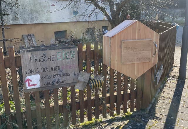 Harrys Honig in Bertholdsdorf, Windsbach Automat, SB-Hofladen oder Verkaufsstand von Harrys Honig in Bertholdsdorf, Windsbach