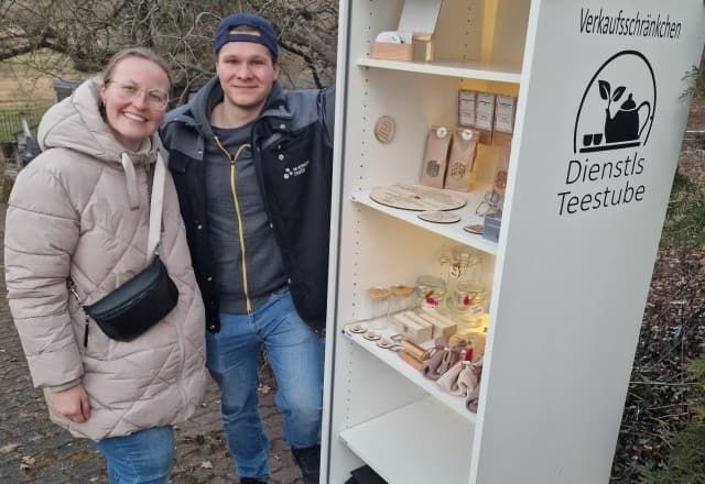 Dienstls Teestube in Wilhermsdorf Automat, SB-Hofladen oder Verkaufsstand von Dienstls Teestube in Wilhermsdorf