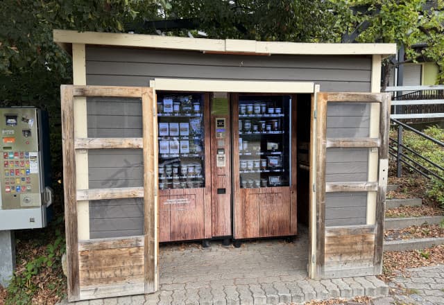 Wirt's Hüttla in Steinbach, Cadolzburg Automat, SB-Hofladen oder Verkaufsstand von Wirt's Hüttla in Steinbach, Cadolzburg