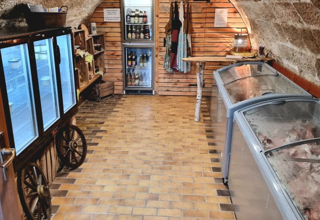 Gut Dörnhof in Dörnhof, Kulmbach Automat, SB-Hofladen oder Verkaufsstand von Gut Dörnhof in Dörnhof, Kulmbach