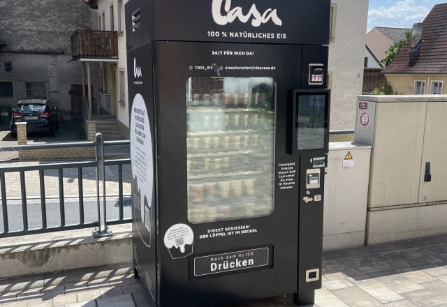Das Casa Eisautomat in Wachenroth Automat, SB-Hofladen oder Verkaufsstand von Das Casa Eisautomat in Wachenroth
