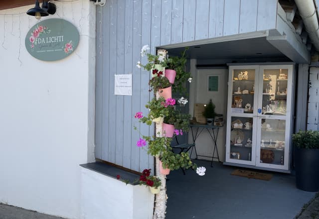 DA LICHTI Geschenke & Deko in Dachstadt, Igensdorf Automat, SB-Hofladen oder Verkaufsstand von DA LICHTI Geschenke & Deko in Dachstadt, Igensdorf