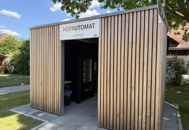 Hofautomat Triesdorf in Triesdorf, Weidenbach Automat, SB-Hofladen oder Verkaufsstand von Hofautomat Triesdorf in Triesdorf, Weidenbach