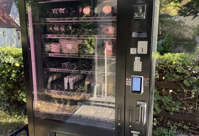 Landmetzger Emmert in Kirchfarrnbach, Wilhermsdorf Automat, SB-Hofladen oder Verkaufsstand von Landmetzger Emmert in Kirchfarrnbach, Wilhermsdorf