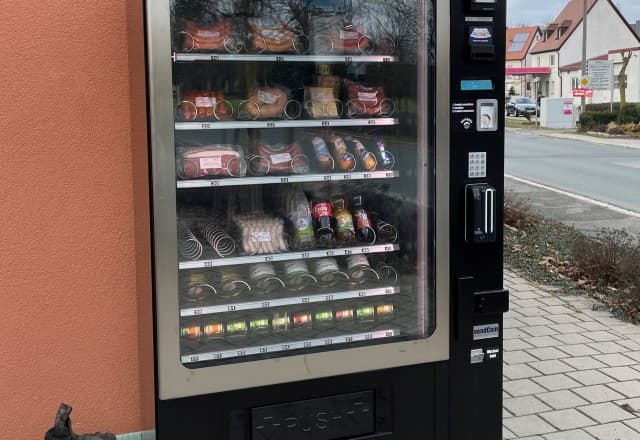 Metzgerei Zeller in Markt Erlbach Automat, SB-Hofladen oder Verkaufsstand von Metzgerei Zeller in Markt Erlbach